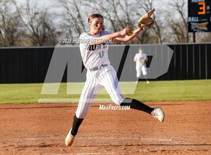 Thumbnail 3 in Pottsboro @ Howe photogallery.