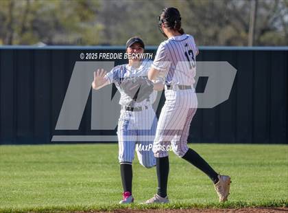 Thumbnail 3 in Pottsboro @ Howe photogallery.