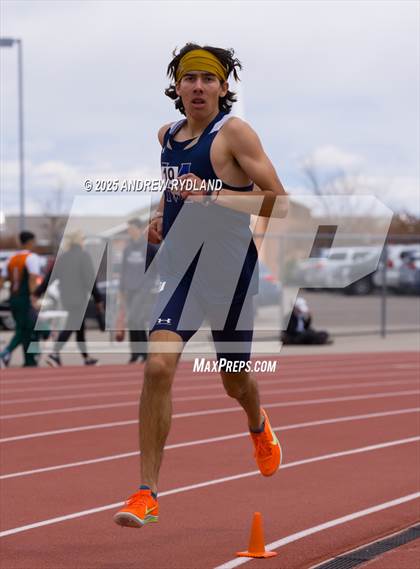 Thumbnail 3 in Huskie Twilight (Running Events) photogallery.