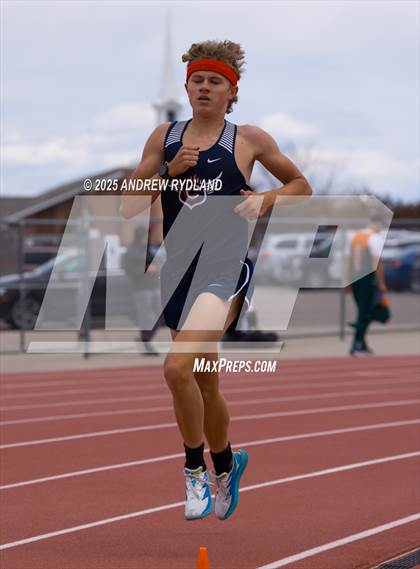 Thumbnail 1 in Huskie Twilight (Running Events) photogallery.