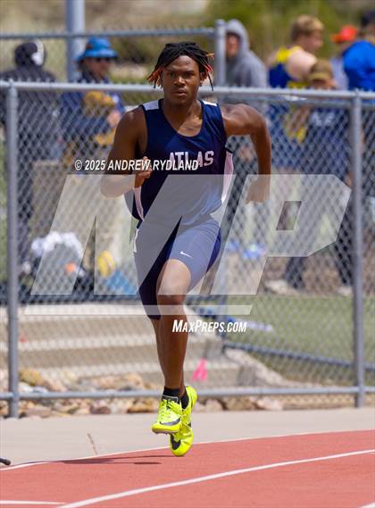 Thumbnail 2 in Huskie Twilight (Running Events) photogallery.