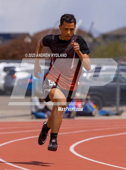 Thumbnail 3 in Huskie Twilight (Running Events) photogallery.