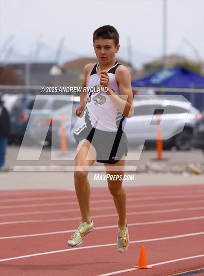 Thumbnail 2 in Huskie Twilight (Running Events) photogallery.