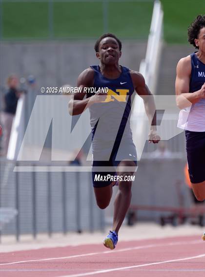 Thumbnail 2 in Huskie Twilight (Running Events) photogallery.