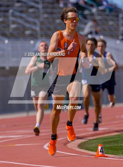 Thumbnail 1 in Huskie Twilight (Running Events) photogallery.
