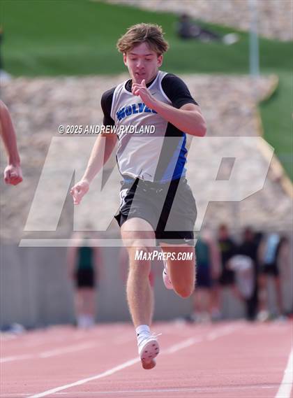 Thumbnail 1 in Huskie Twilight (Running Events) photogallery.