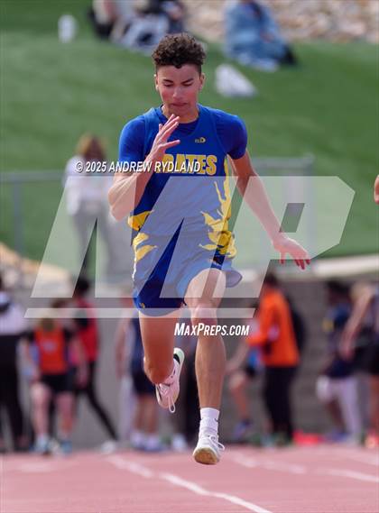Thumbnail 3 in Huskie Twilight (Running Events) photogallery.