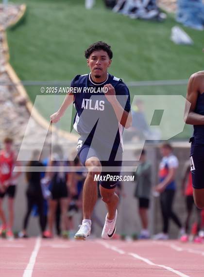 Thumbnail 3 in Huskie Twilight (Running Events) photogallery.