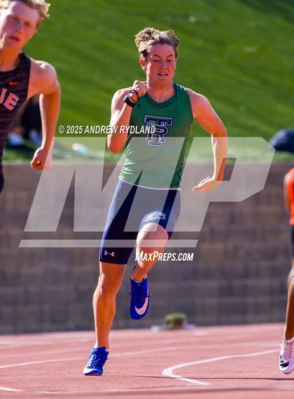 Thumbnail 1 in Huskie Twilight (Running Events) photogallery.