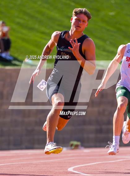 Thumbnail 1 in Huskie Twilight (Running Events) photogallery.