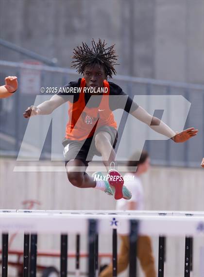 Thumbnail 1 in Huskie Twilight (Running Events) photogallery.