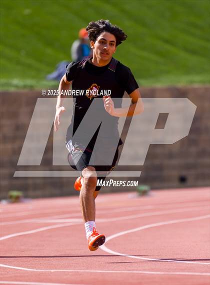 Thumbnail 1 in Huskie Twilight (Running Events) photogallery.