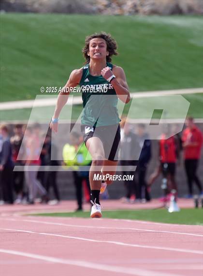 Thumbnail 1 in Huskie Twilight (Running Events) photogallery.