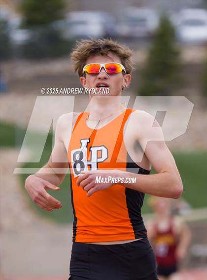 Thumbnail 2 in Huskie Twilight (Running Events) photogallery.
