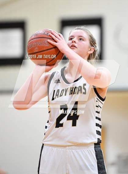 Thumbnail 1 in Gordon vs Community Christian (Gordon Tournament) photogallery.