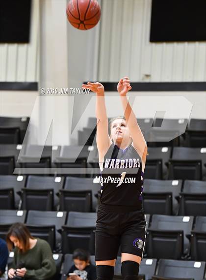 Thumbnail 2 in Gordon vs Community Christian (Gordon Tournament) photogallery.