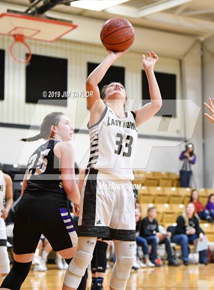 Thumbnail 3 in Gordon vs Community Christian (Gordon Tournament) photogallery.