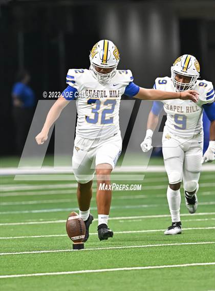 Thumbnail 1 in Boerne vs Chapel Hill (UIL 4A Regional Semifinal) photogallery.