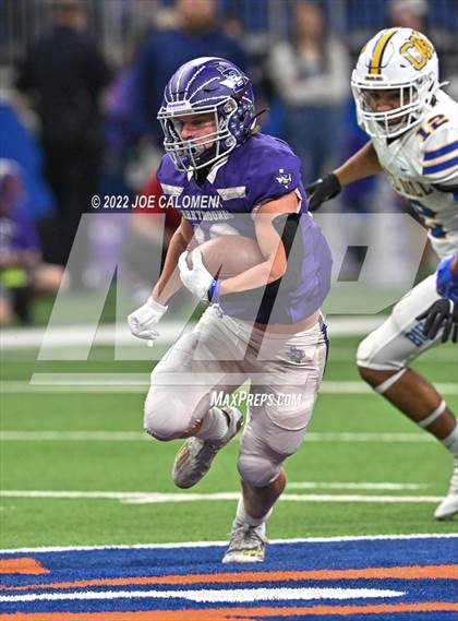 Thumbnail 2 in Boerne vs Chapel Hill (UIL 4A Regional Semifinal) photogallery.