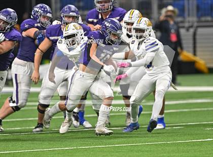 Thumbnail 3 in Boerne vs Chapel Hill (UIL 4A Regional Semifinal) photogallery.