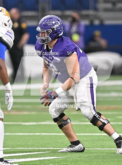 Thumbnail 3 in Boerne vs Chapel Hill (UIL 4A Regional Semifinal) photogallery.