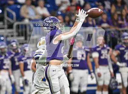 Thumbnail 3 in Boerne vs Chapel Hill (UIL 4A Regional Semifinal) photogallery.