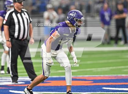 Thumbnail 3 in Boerne vs Chapel Hill (UIL 4A Regional Semifinal) photogallery.