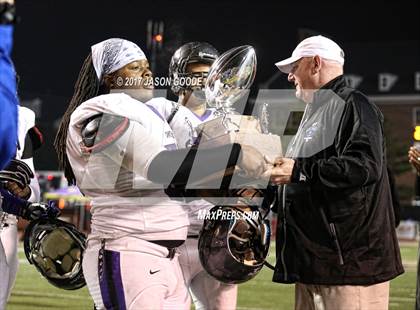 Thumbnail 1 in Maryville vs. Cane Ridge (TSSAA Division I Class 6A Final)  photogallery.