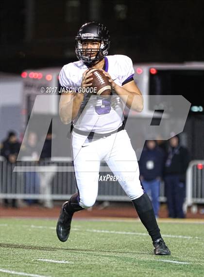 Thumbnail 3 in Maryville vs. Cane Ridge (TSSAA Division I Class 6A Final)  photogallery.