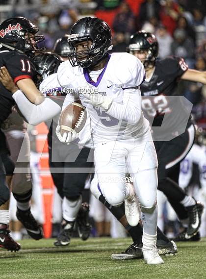 Thumbnail 1 in Maryville vs. Cane Ridge (TSSAA Division I Class 6A Final)  photogallery.