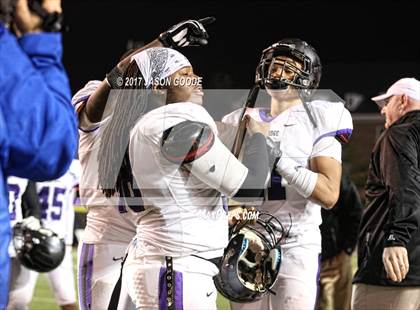 Thumbnail 3 in Maryville vs. Cane Ridge (TSSAA Division I Class 6A Final)  photogallery.