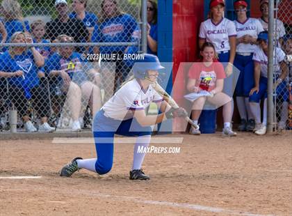 Thumbnail 2 in Avon vs. Roncalli photogallery.
