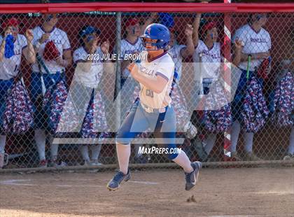 Thumbnail 3 in Avon vs. Roncalli photogallery.