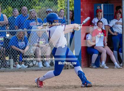 Thumbnail 3 in Avon vs. Roncalli photogallery.