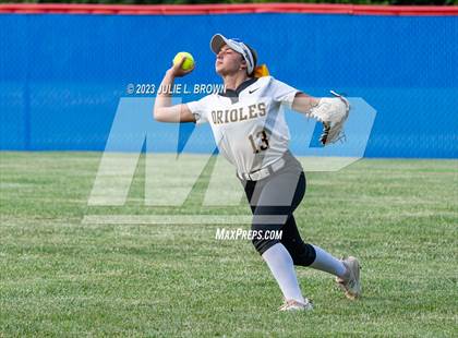 Thumbnail 3 in Avon vs. Roncalli photogallery.