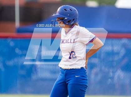 Thumbnail 2 in Avon vs. Roncalli photogallery.