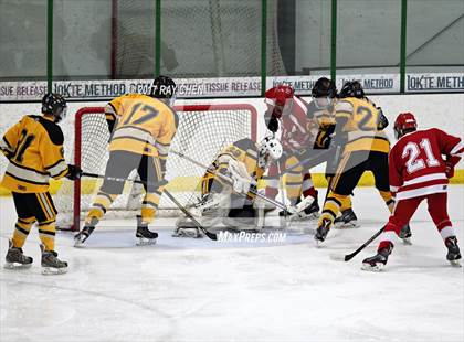 Thumbnail 2 in Regis Jesuit @ Monarch photogallery.