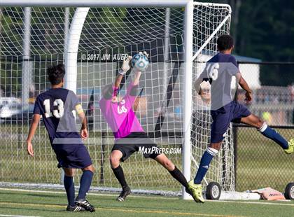 Thumbnail 2 in Kellam vs. Granby (VHSL 6A Regional Quarterfinal) photogallery.
