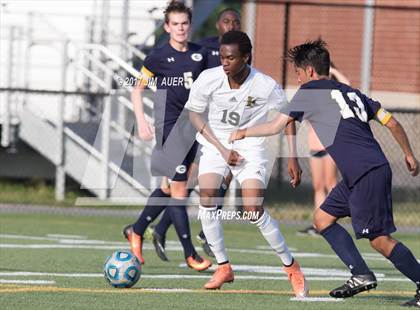 Thumbnail 3 in Kellam vs. Granby (VHSL 6A Regional Quarterfinal) photogallery.