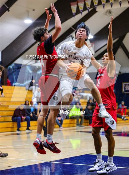 Thumbnail 2 in Woodcreek vs. McClatchy (Cartwright Classic Tournament) photogallery.