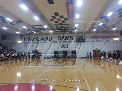 Thumbnail 1 in Highland TOC Ceremony photogallery.