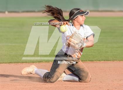 Thumbnail 3 in Hamilton @ Corona del Sol photogallery.