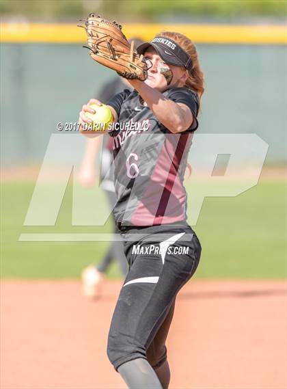 Thumbnail 3 in Hamilton @ Corona del Sol photogallery.