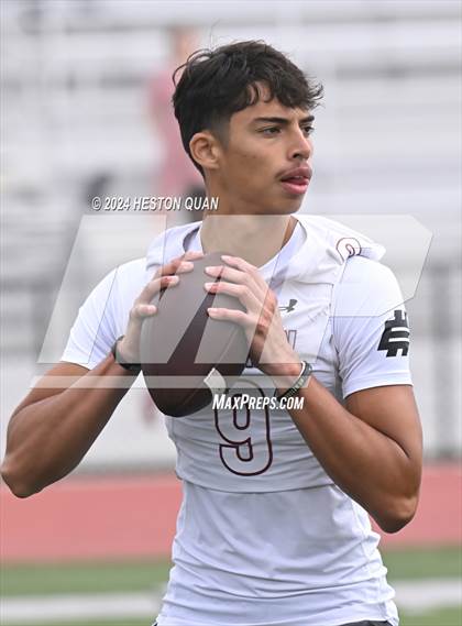 Thumbnail 1 in Downey vs. Ayala (Surf City Tournament) photogallery.