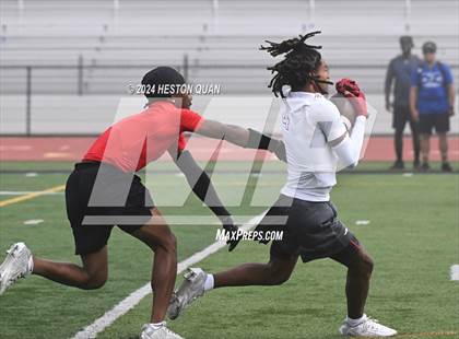 Thumbnail 1 in Downey vs. Ayala (Surf City Tournament) photogallery.
