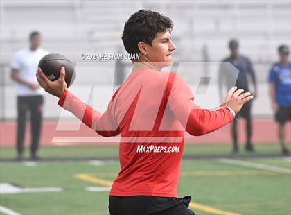 Thumbnail 2 in Downey vs. Ayala (Surf City Tournament) photogallery.