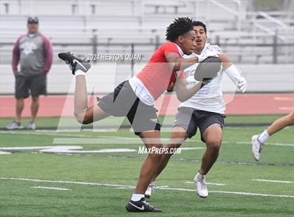 Thumbnail 2 in Downey vs. Ayala (Surf City Tournament) photogallery.