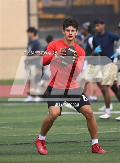 Thumbnail 1 in Downey vs. Ayala (Surf City Tournament) photogallery.