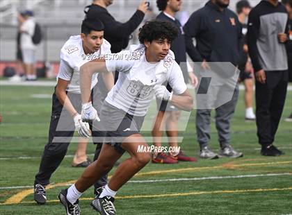 Thumbnail 2 in Downey vs. Ayala (Surf City Tournament) photogallery.