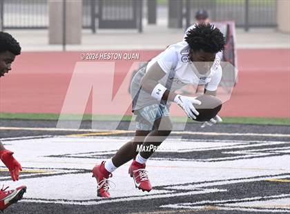 Thumbnail 3 in Downey vs. Ayala (Surf City Tournament) photogallery.